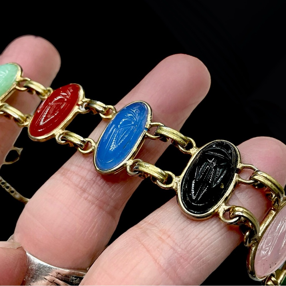 🌺Vintage Large Gemstone Scarab Bracelet - Picture 5 of 9